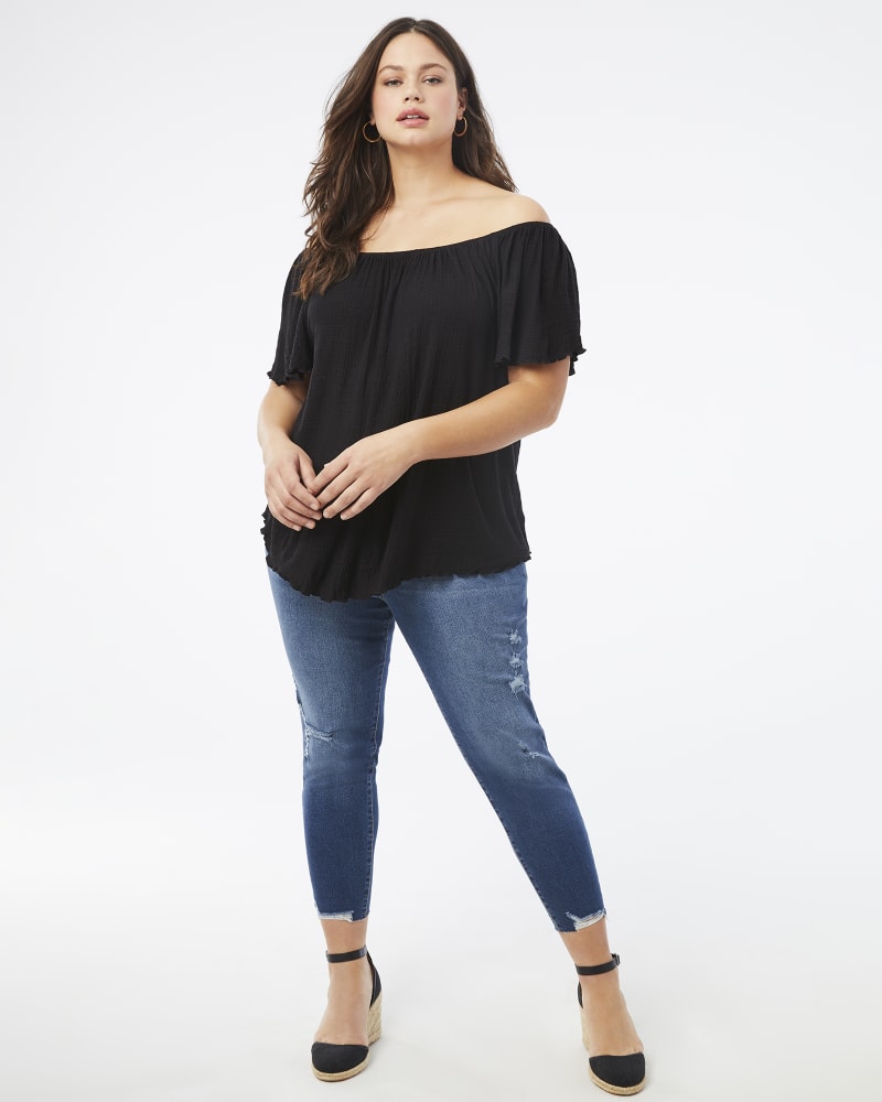 Plus size model with hourglass body shape wearing Chrissy Peasant Top by Cameo | Dia&Co | dia_product_style_image_id:157109